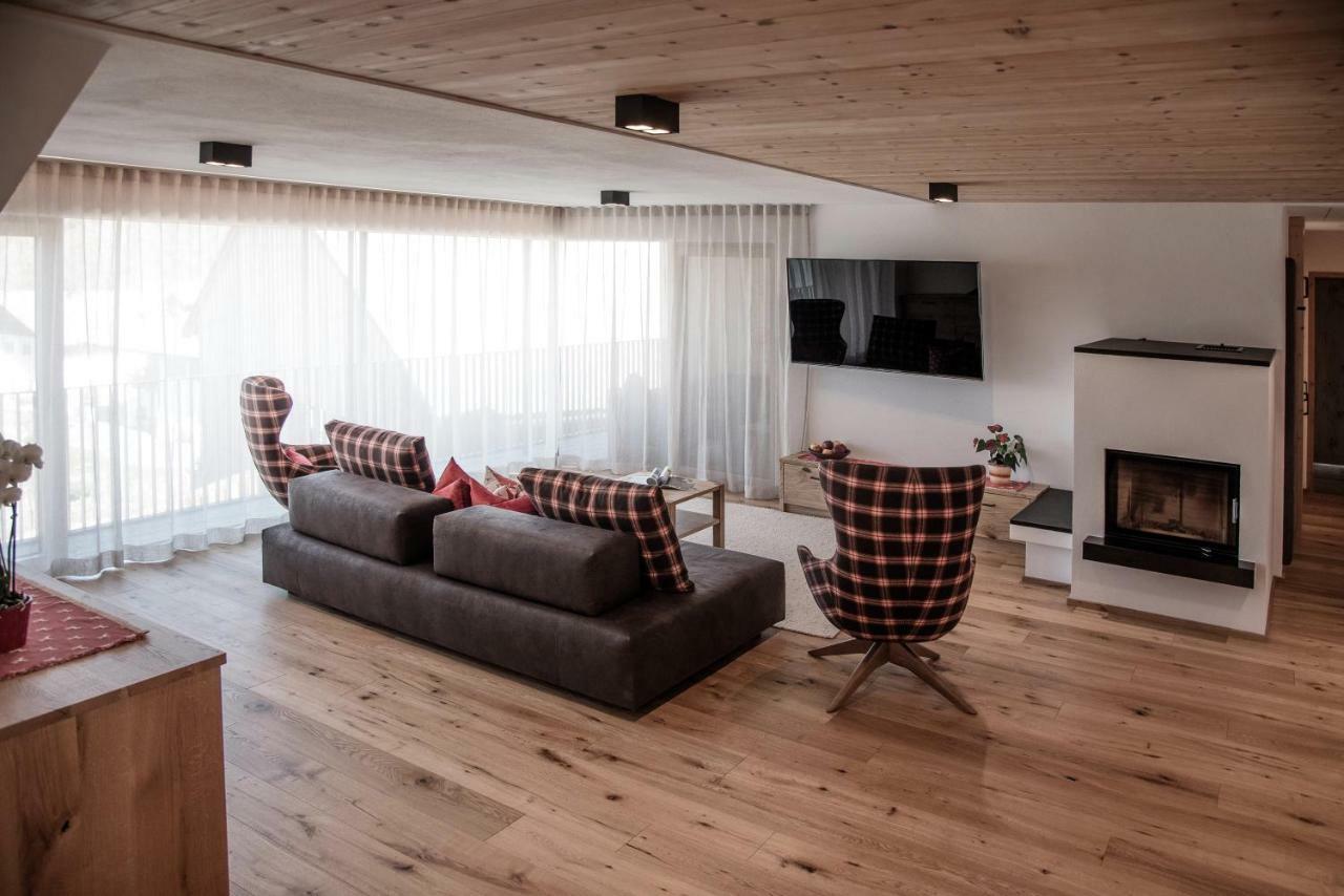 Penthouse Chalet Pichlerhof ブルーニコ エクステリア 写真